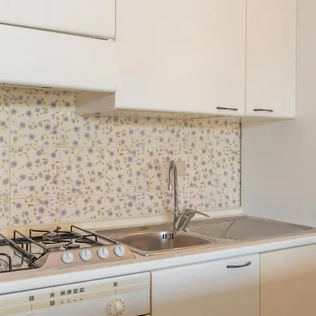 Апартаменты Guesthost - Roomy With Terrace! Порто-Ротондо